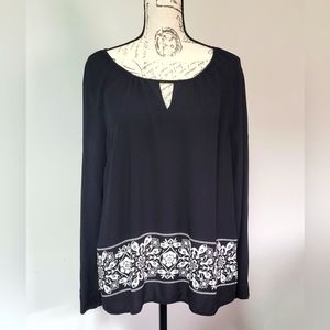Old Navy long sleeve blouse in black with white floral design on bottom in Large